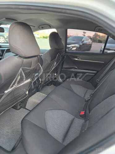 Toyota Camry 2019, 101,000 km - 2.5 l - 
