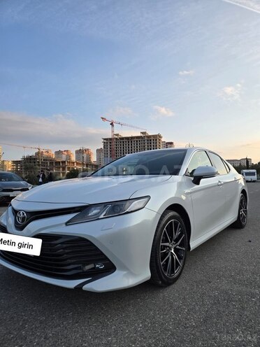 Toyota Camry 2019, 101,000 km - 2.5 l - 