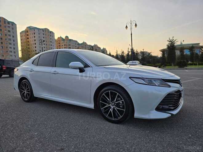 Toyota Camry 2019, 101,000 km - 2.5 l - 