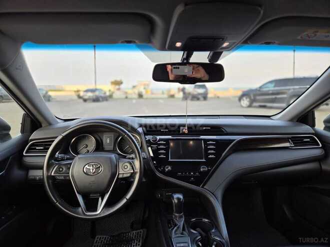 Toyota Camry 2019, 101,000 km - 2.5 l - 