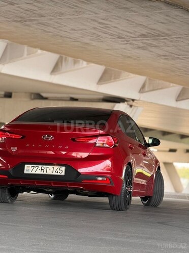Hyundai Elantra 2019, 129,000 km - 2.0 l - Bakı