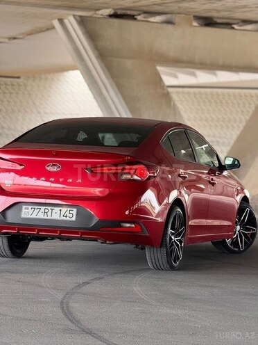 Hyundai Elantra 2019, 129,000 km - 2.0 l - Bakı