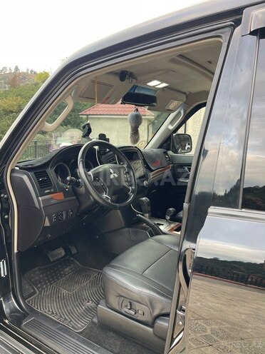 Mitsubishi Pajero 2007, 173,000 km - 3.0 l - Bakı
