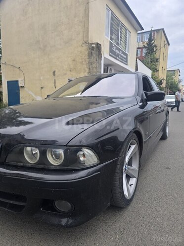BMW 528 2000, 456,321 km - 2.8 л - Lerik