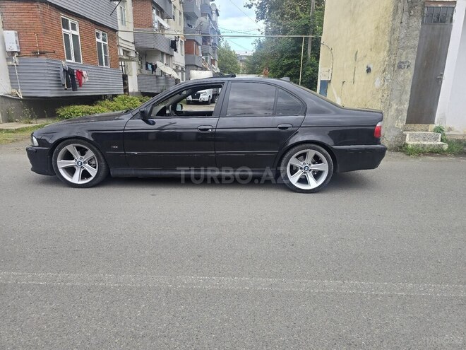BMW 528 2000, 456,321 km - 2.8 л - Lerik