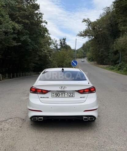 Hyundai Avante 2016, 249,000 km - 1.6 l - Bakı