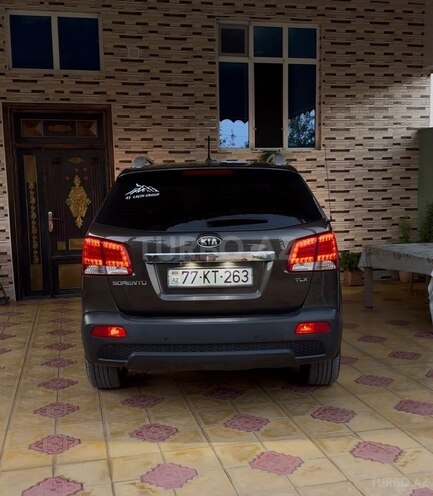 Kia Sorento 2011, 181,242 km - 2.0 l - Ağcabədi