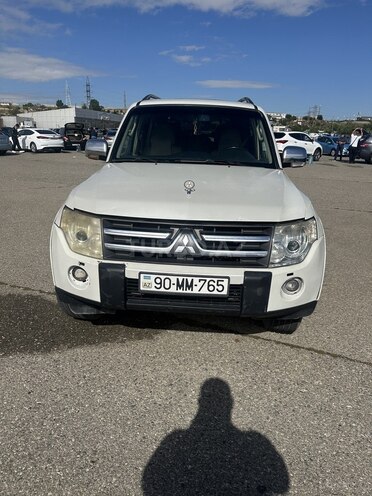 Mitsubishi Pajero 2007, 272,365 km - 3.0 l - Bakı