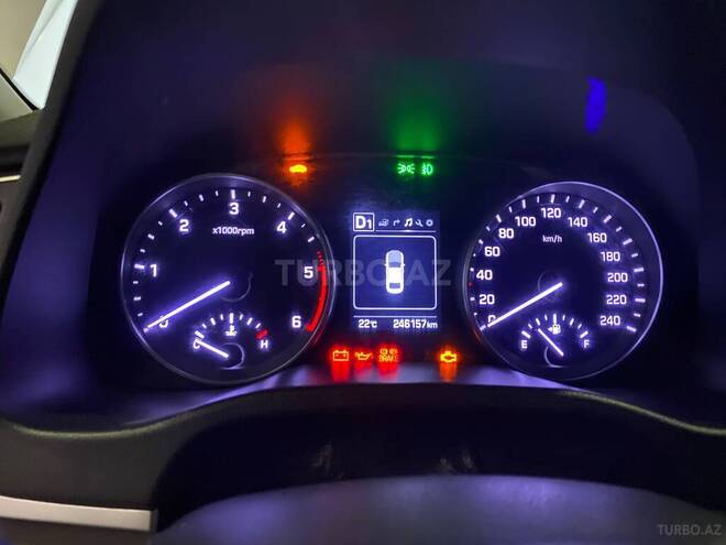 Hyundai Elantra 2016, 246,000 km - 1.6 l - Siyəzən