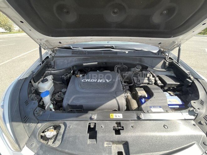 Hyundai Santa Fe 2016, 271,000 km - 2.0 л - Bakı