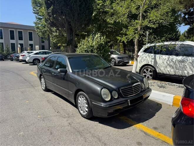 Mercedes E 220 1999, 384,512 km - 2.2 l - Bakı