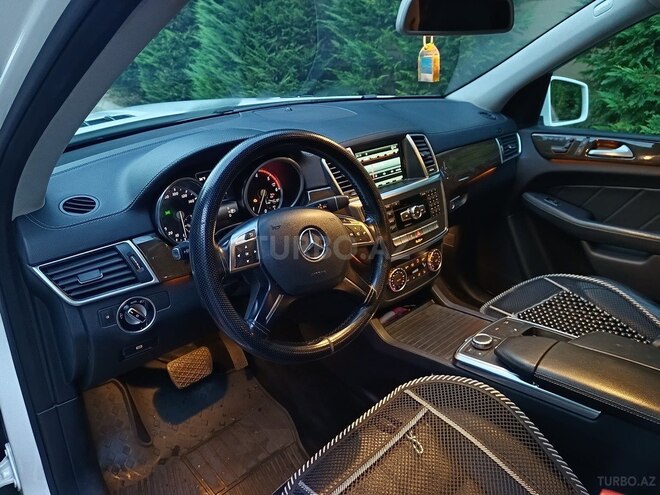 Mercedes GL 350 4MATIC 2014, 189,500 km - 3.0 l - Bakı