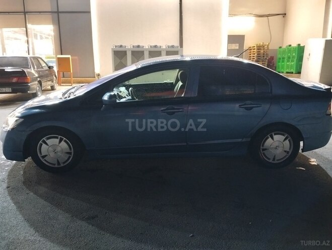 Honda Civic 2009, 300,000 km - 1.3 л - Bakı