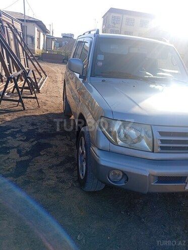 Mitsubishi Pajero io 2000, 360,000 km - 1.8 l - Sumqayıt