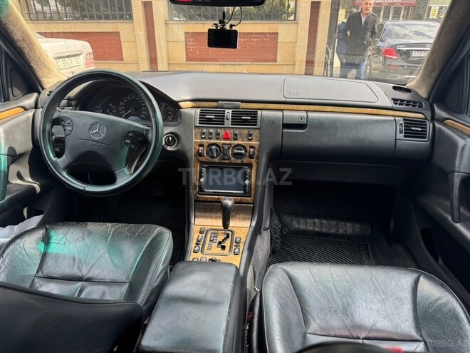 Mercedes E 240 1998, 384,512 km - 2.4 л - Bakı