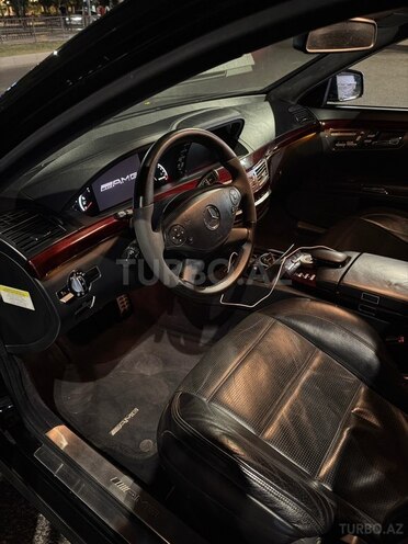 Mercedes S 63 AMG 2009, 220,000 km - 6.2 l - Bakı