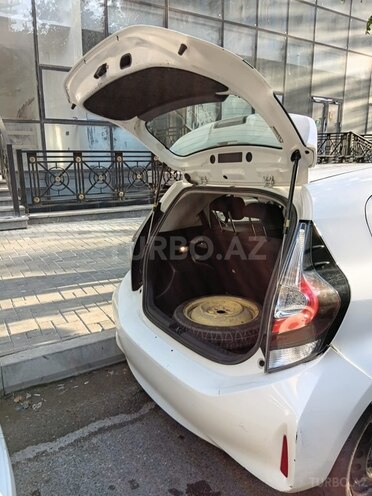 Toyota Aqua 2019, 160,000 km - 1.5 l - Bakı