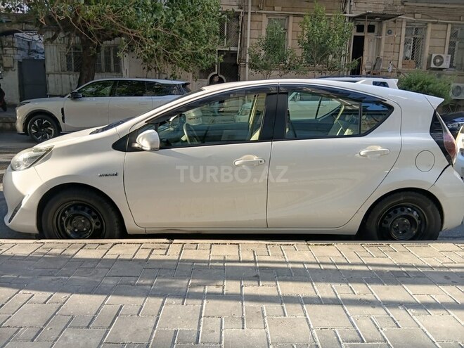 Toyota Aqua 2019, 160,000 km - 1.5 l - Bakı