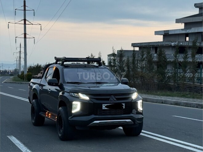 Mitsubishi L200 2023, 52,000 km - 2.4 l - Bakı