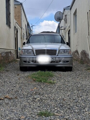 Mercedes C 200 1998, 245,000 km - 2.0 л - Qəbələ