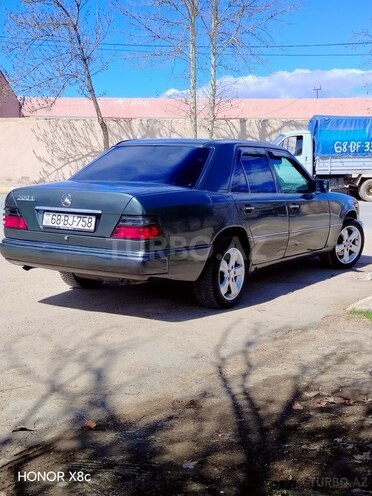 Mercedes 300 D 1994, 758,000 km - 3.0 л - Naxçıvan