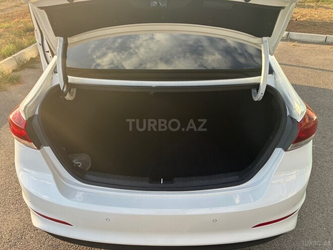 Hyundai Avante 2016, 165,000 km - 1.6 l - Bakı