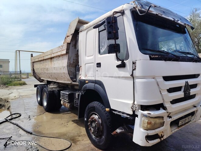 HOWO 3241V 2010, 222,852 km - 9.5 l - Sumqayıt