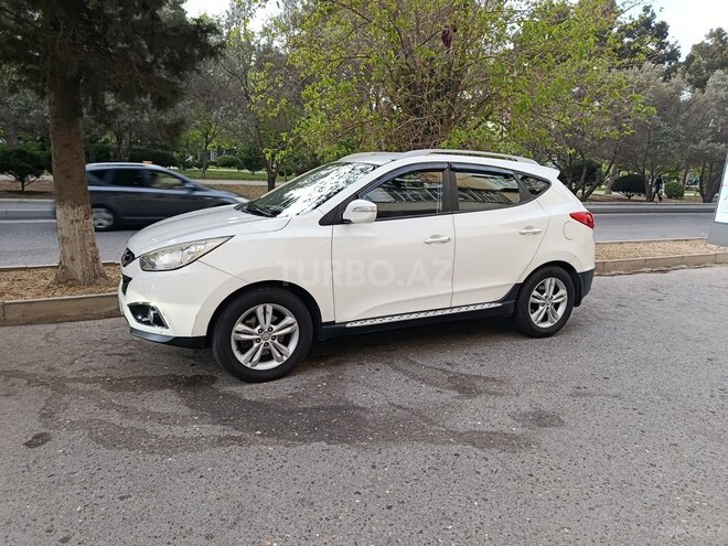 Hyundai ix35 2012, 121,000 km - 2.0 l - Bakı