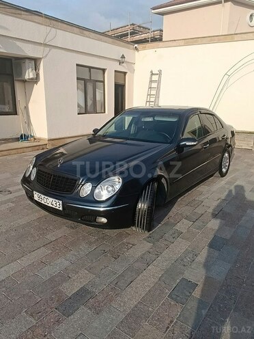Mercedes E 220 2003, 570,000 km - 2.2 l - Bakı