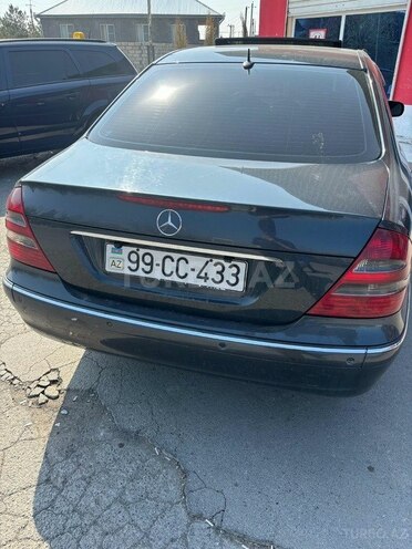 Mercedes E 220 2003, 570,000 km - 2.2 l - Bakı