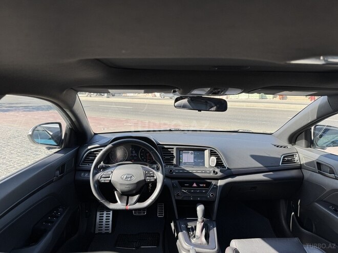 Hyundai Elantra 2017, 118,181 km - 1.6 л - Bakı