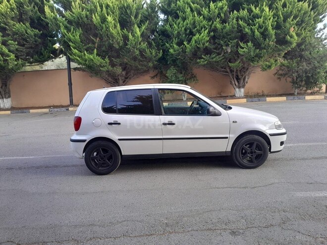 Volkswagen Polo 2001, 390,000 km - 1.4 l - Bakı