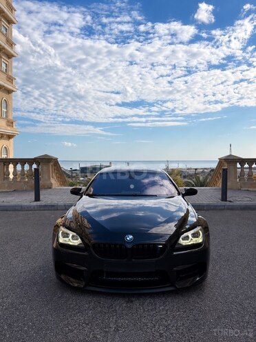 BMW M6 2013, 104,000 km - 4.4 l - Bakı