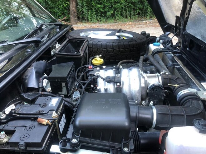 LADA (VAZ) Niva 2023, 60,000 km - 1.7 l - Gəncə