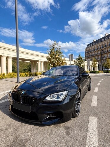 BMW M6 2013, 104,000 km - 4.4 l - Bakı