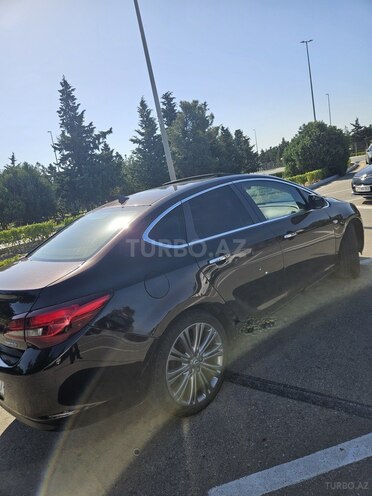 Opel Astra 2013, 289,000 km - 1.6 л - Bakı