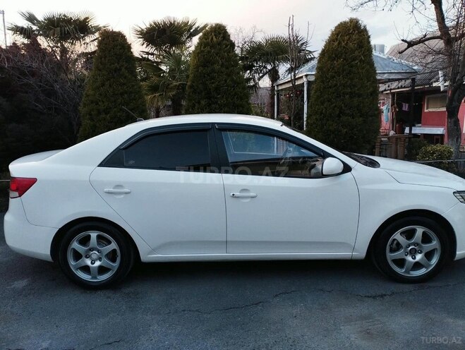 Kia Cerato 2012, 293,866 km - 1.6 л - Zaqatala