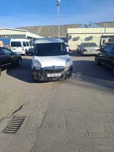 Opel Combo 2014, 200,321 km - 1.3 l - Qazax