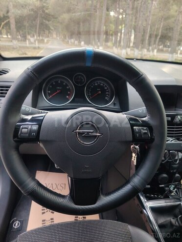 Opel Astra 2009, 258,000 km - 1.4 л - Sumqayıt