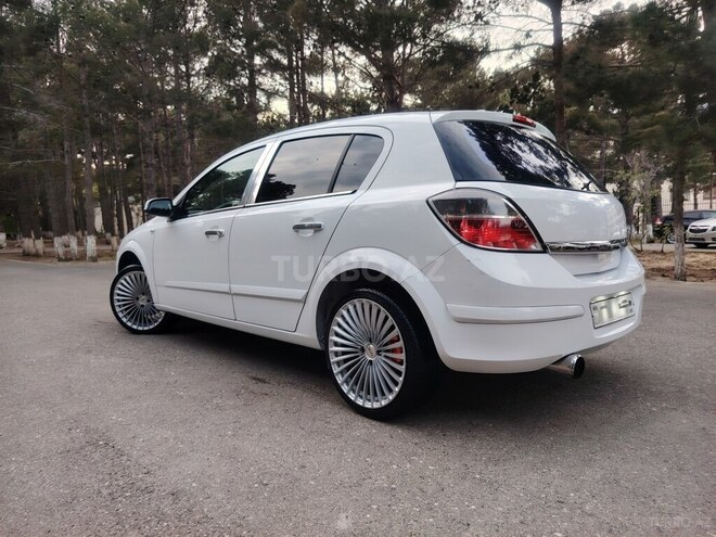 Opel Astra 2009, 258,000 km - 1.4 л - Sumqayıt