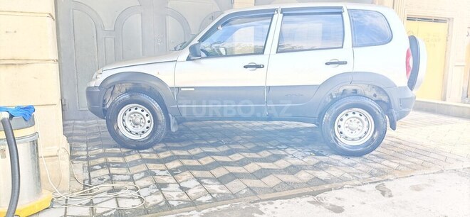 Chevrolet Niva 2012, 280,000 km - 1.7 л - Bakı