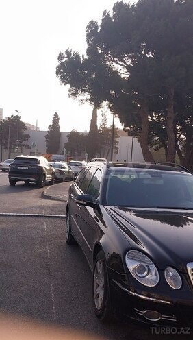 Mercedes E 220 2009, 300,000 km - 2.2 l - Bakı