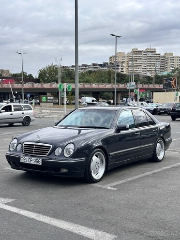 Mercedes E 240 2000, 337,000 km - 2.4 л - Bakı