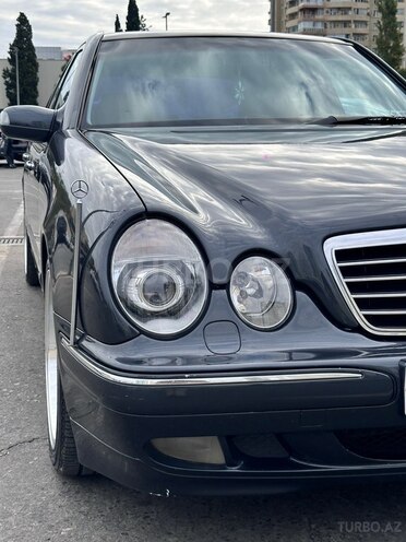Mercedes E 240 2000, 337,000 km - 2.4 л - Bakı