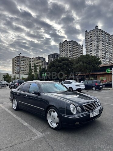Mercedes E 240 2000, 337,000 km - 2.4 л - Bakı