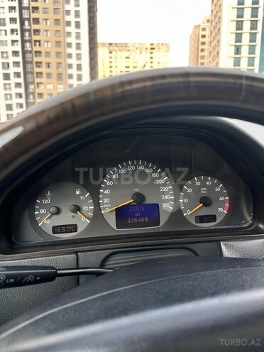 Mercedes E 240 2000, 337,000 km - 2.4 л - Bakı