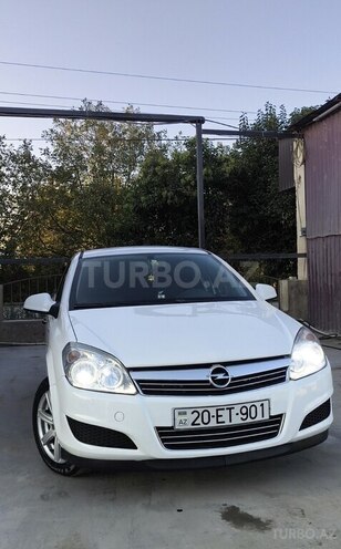 Opel Astra 2009, 267,000 km - 1.4 l - Gəncə