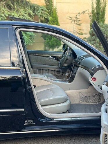 Mercedes E 320 2002, 295,895 km - 3.2 l - Bakı
