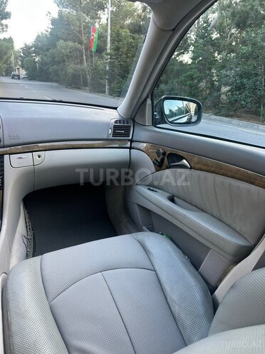 Mercedes E 320 2002, 295,895 km - 3.2 l - Bakı