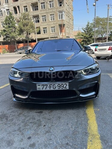 BMW 330 2016, 300,000 km - 2.0 l - Bakı